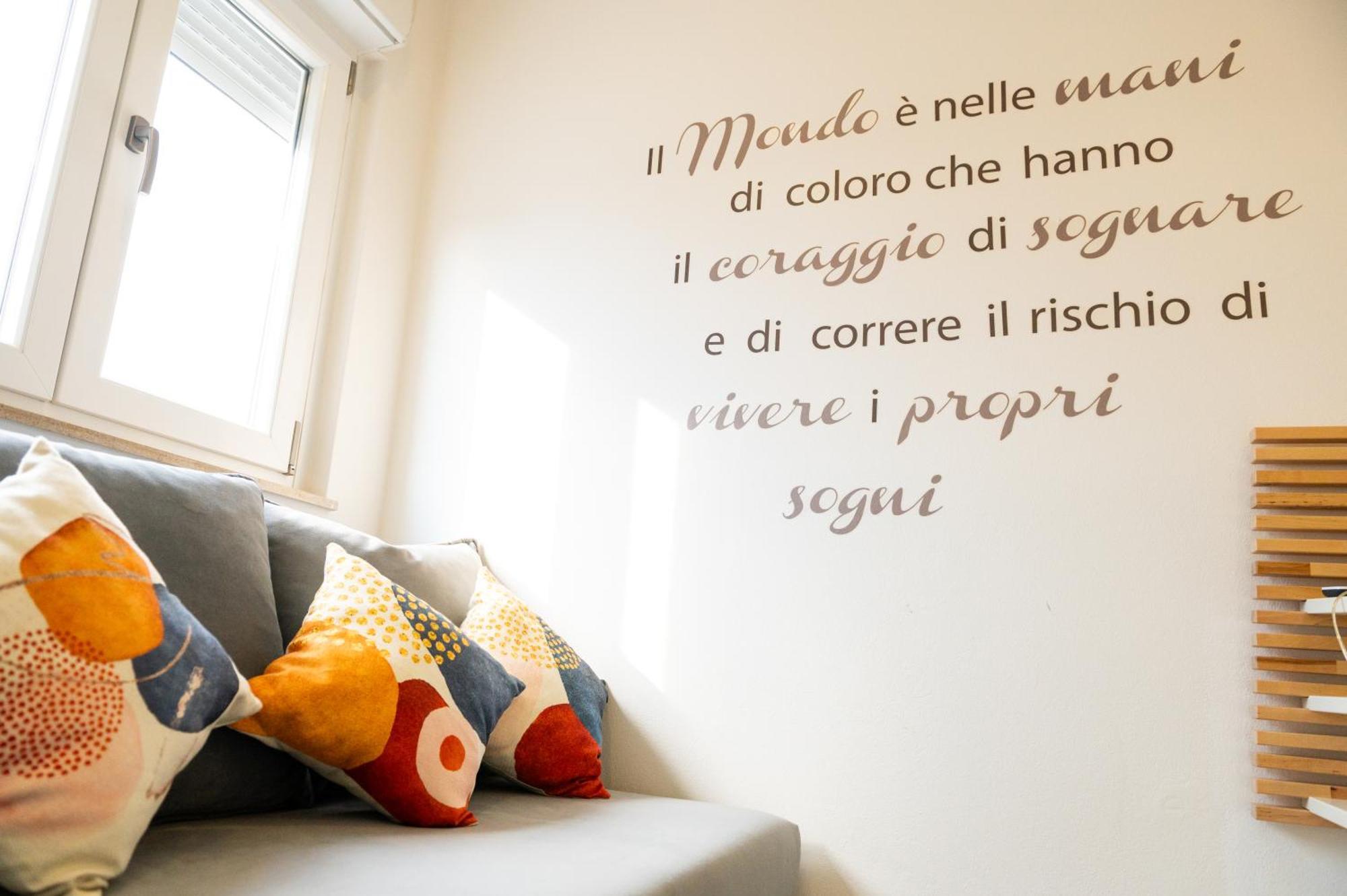 Monolocale Con Terrazza E Cucina Apartment Lignano Sabbiadoro Bagian luar foto